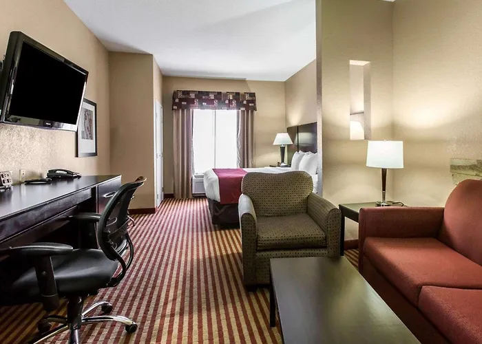 Comfort Suites Waycross