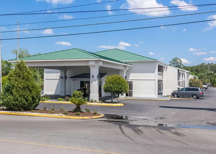 Motel 6 Waycross