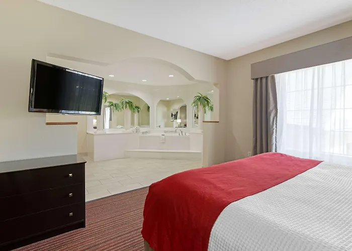 Best Western Plus Bradbury Inn And Suites